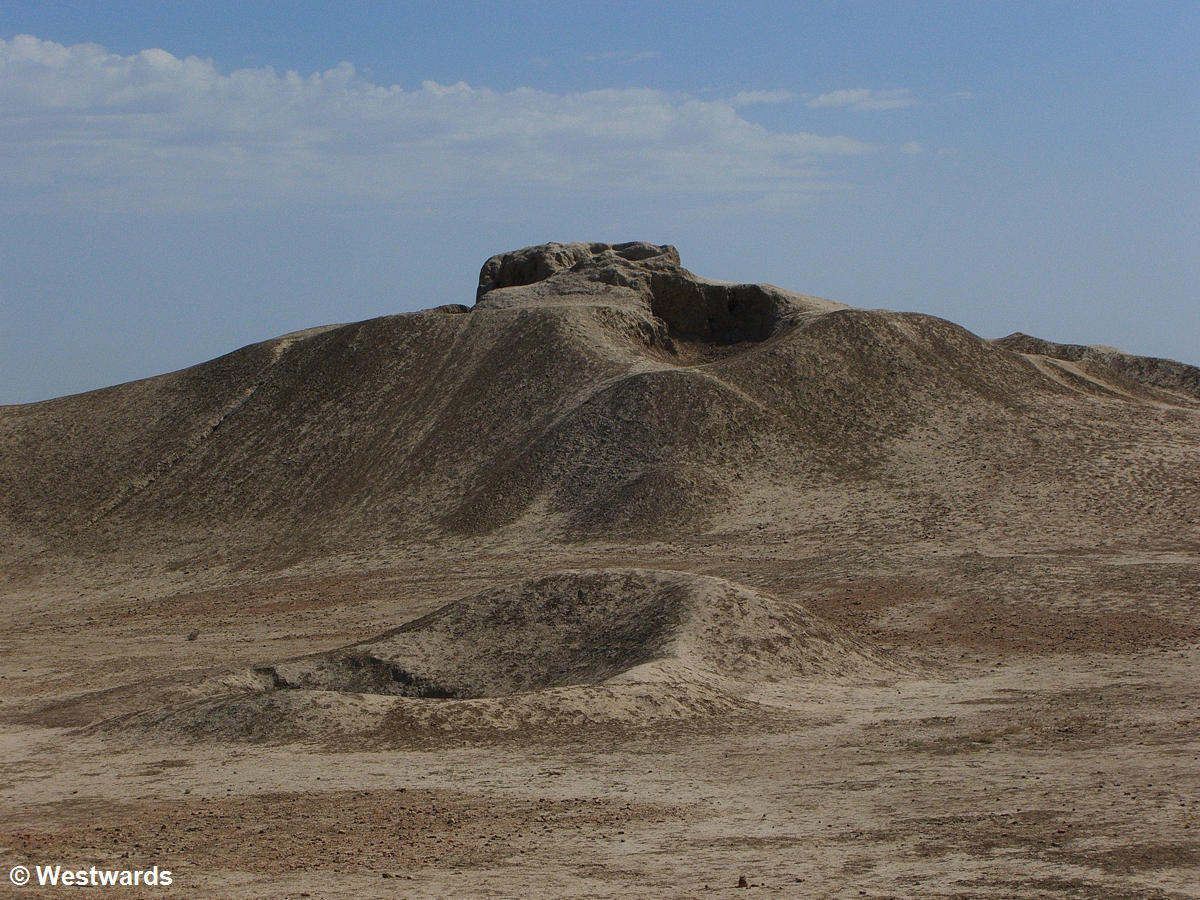 The Achaemenid town of Erk Kala in ancient  Merv, 