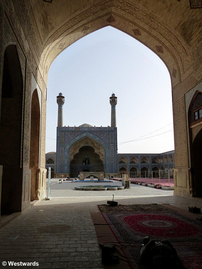 mosque courtyard
