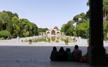 Persian garden of Chehel Sotun
