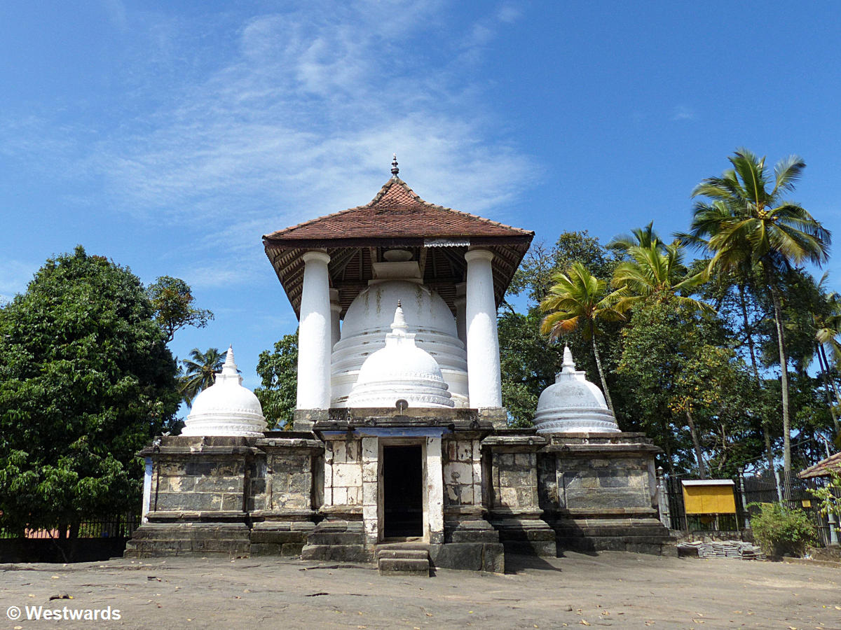 20160126 Kandy Gadaladeniya Temple P1230618