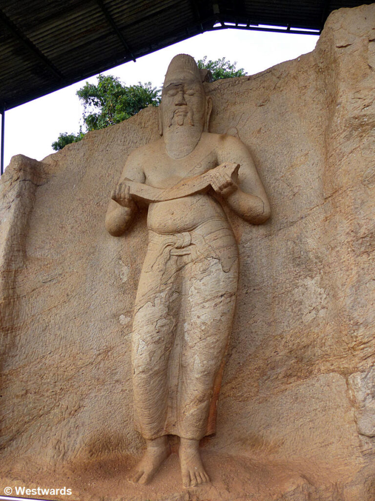 20160202 Polonnaruwa Statue Suedgruppe P1240541