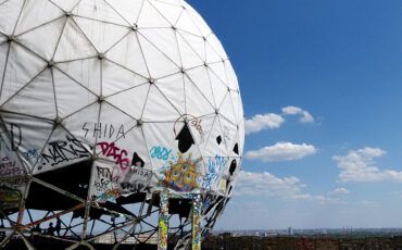 The torn top of the Teufelsberg surveillance station