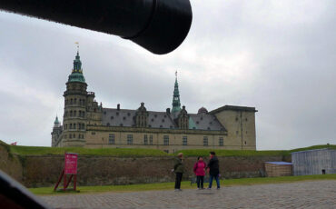 View on Helsingor Castle with conon pointing into the picture