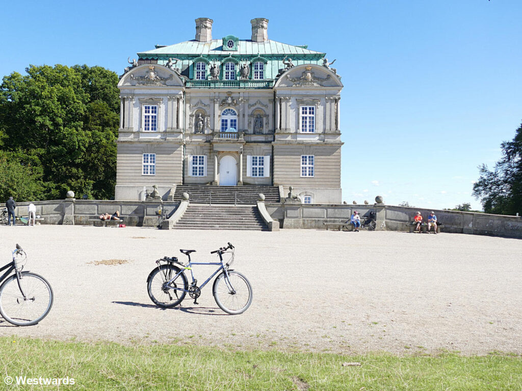 Herimitage Palace in Jaegersborg Dyrehave