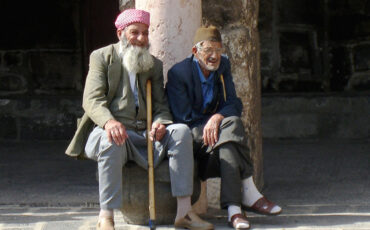 Old men sitting at Ulu Camii in Diyarbakir