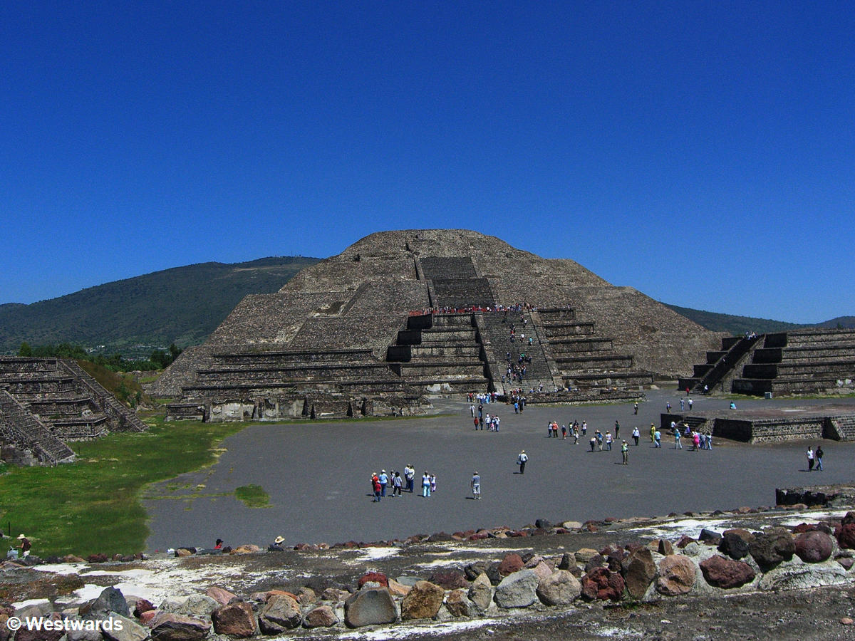 Teotihuacan Piramide de la Luna 8729