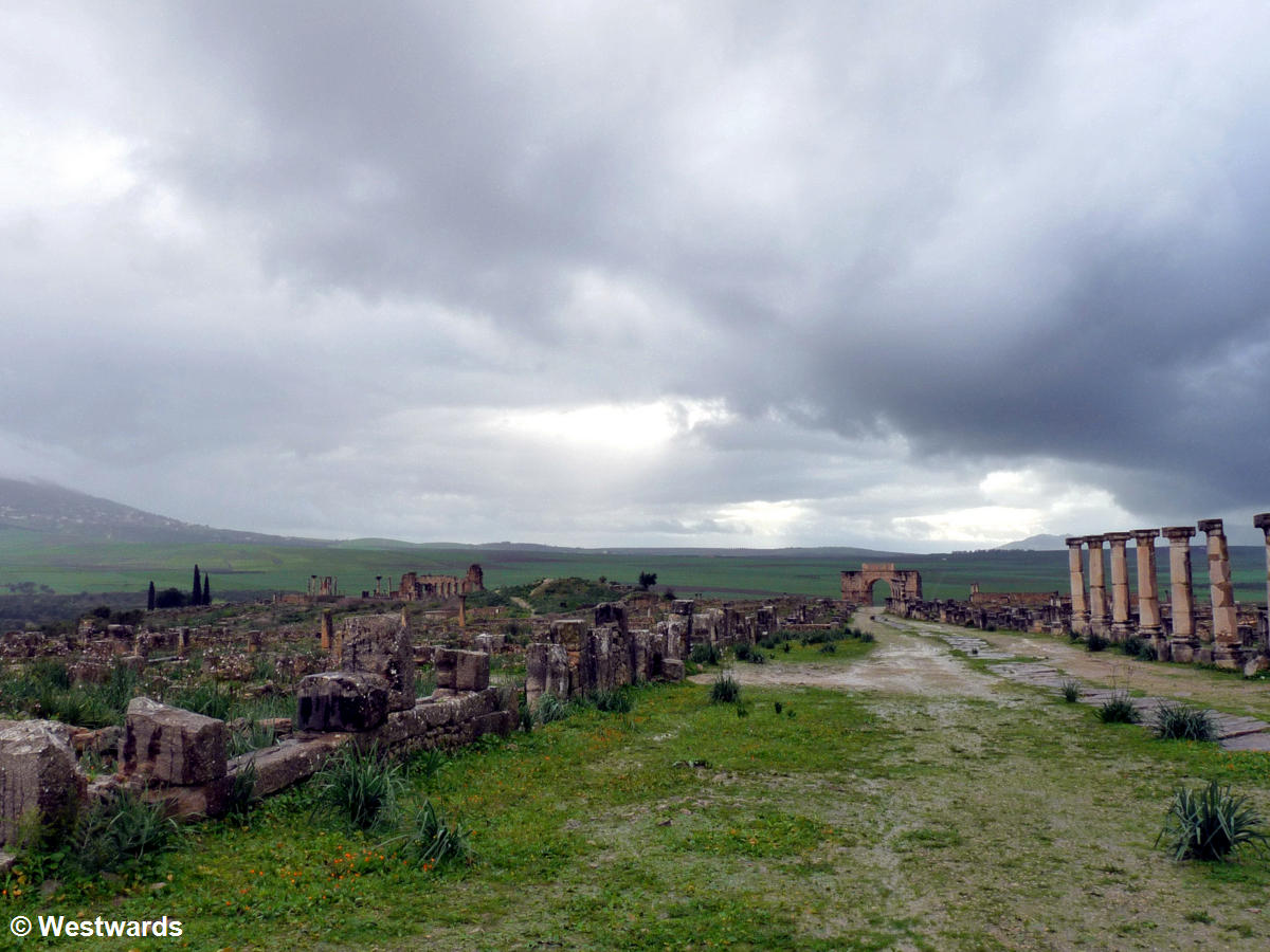 rain over a Morocco UNESCO site, Volubilis