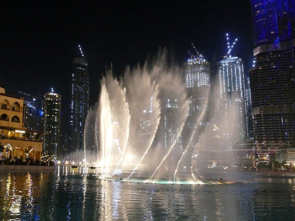 20200220 Dubai Mall Wasserspiele P1780373