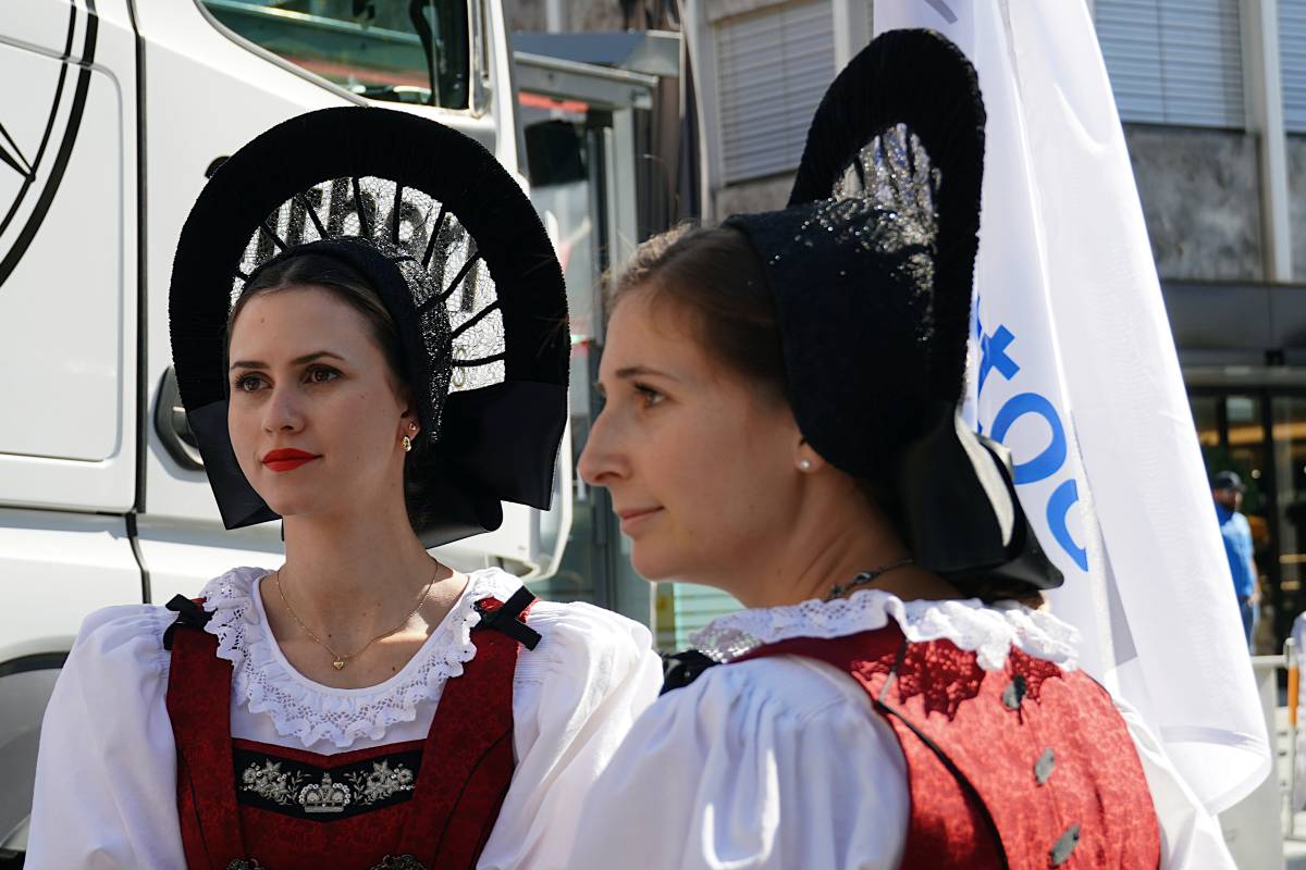 Women- in traditional costume in Vaduz, Liechtenstein (Europe)