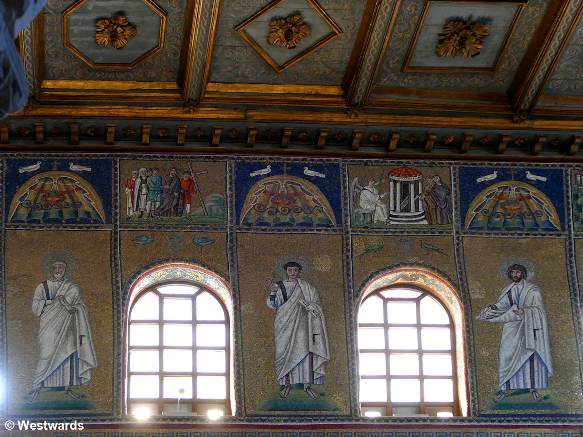 golden Mosaics of saints and the New Testament in the Basilica di Sant Apollinare Nuovo