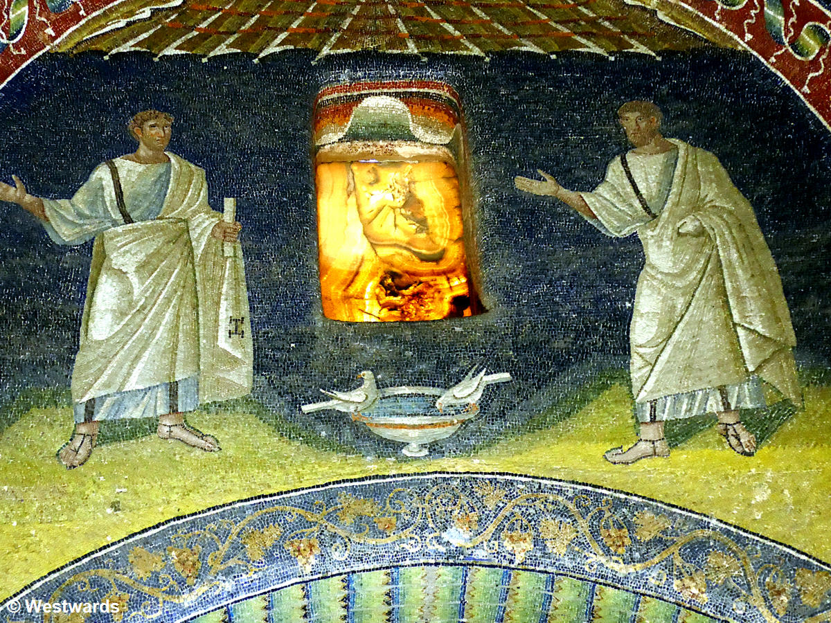 golden mosaic in the Mausoleo die Galla Placidia, Ravenna