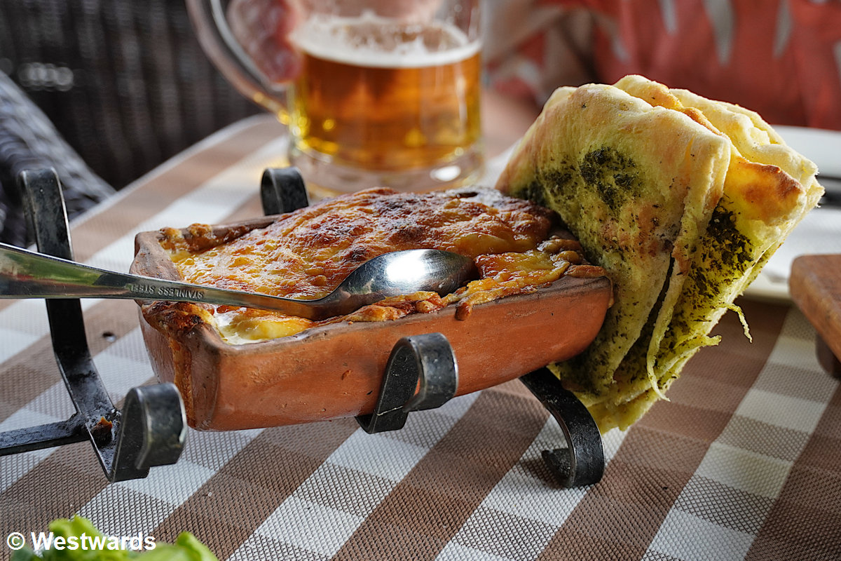 Topenjo Sirenje is a speciality of Bitola in North Macedonia: lots of melted cheese!