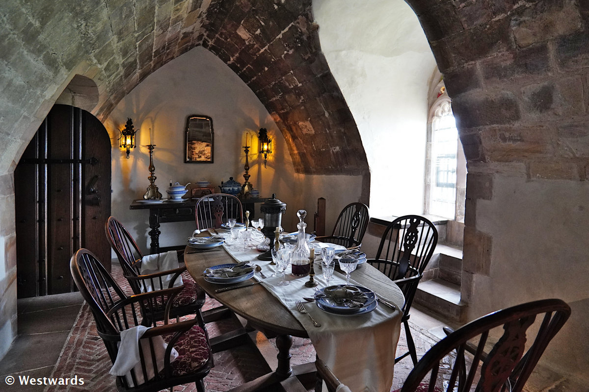 Arts and crafts interior on Lindisfarne castle